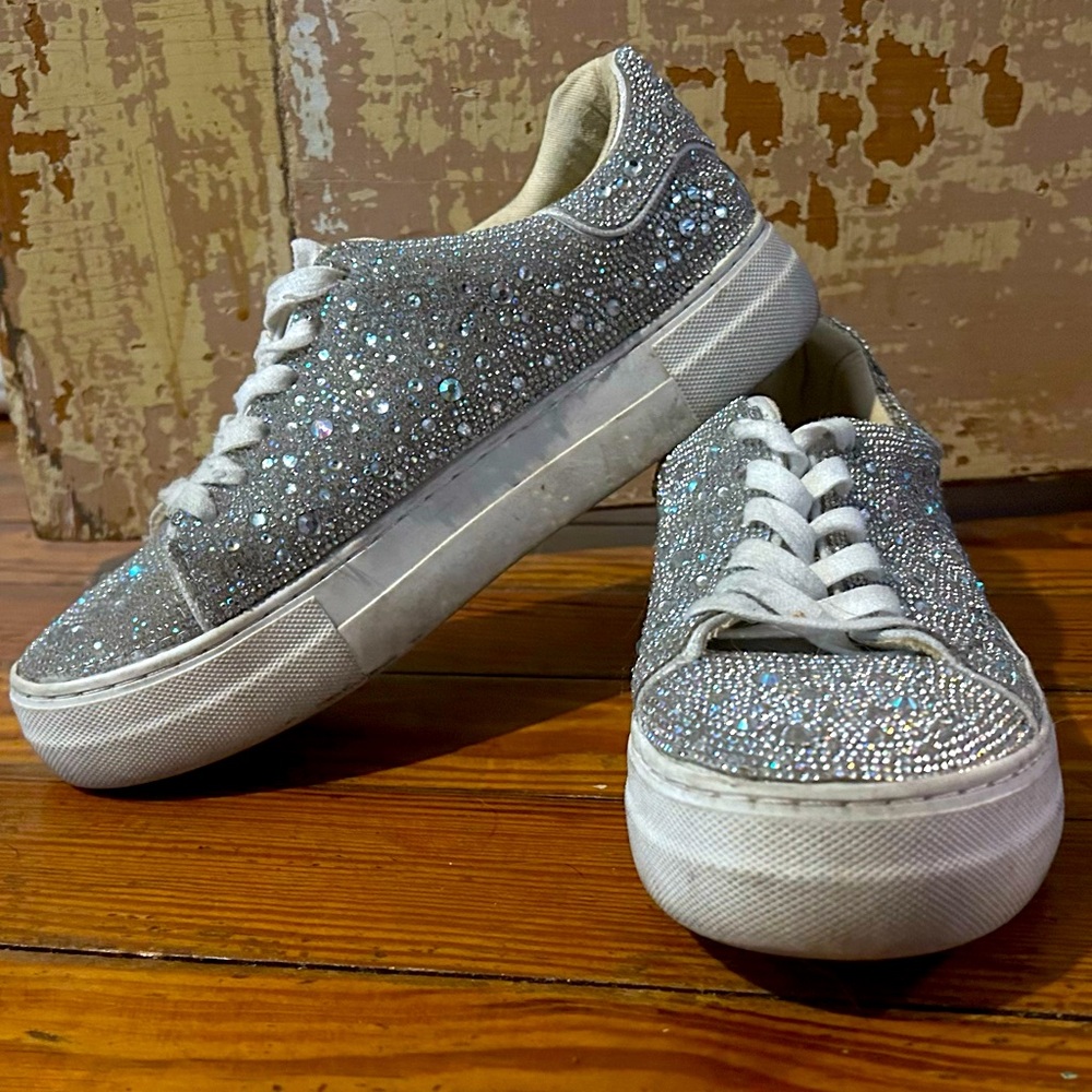 Betsey Johnson Sidny Platform Sneakers